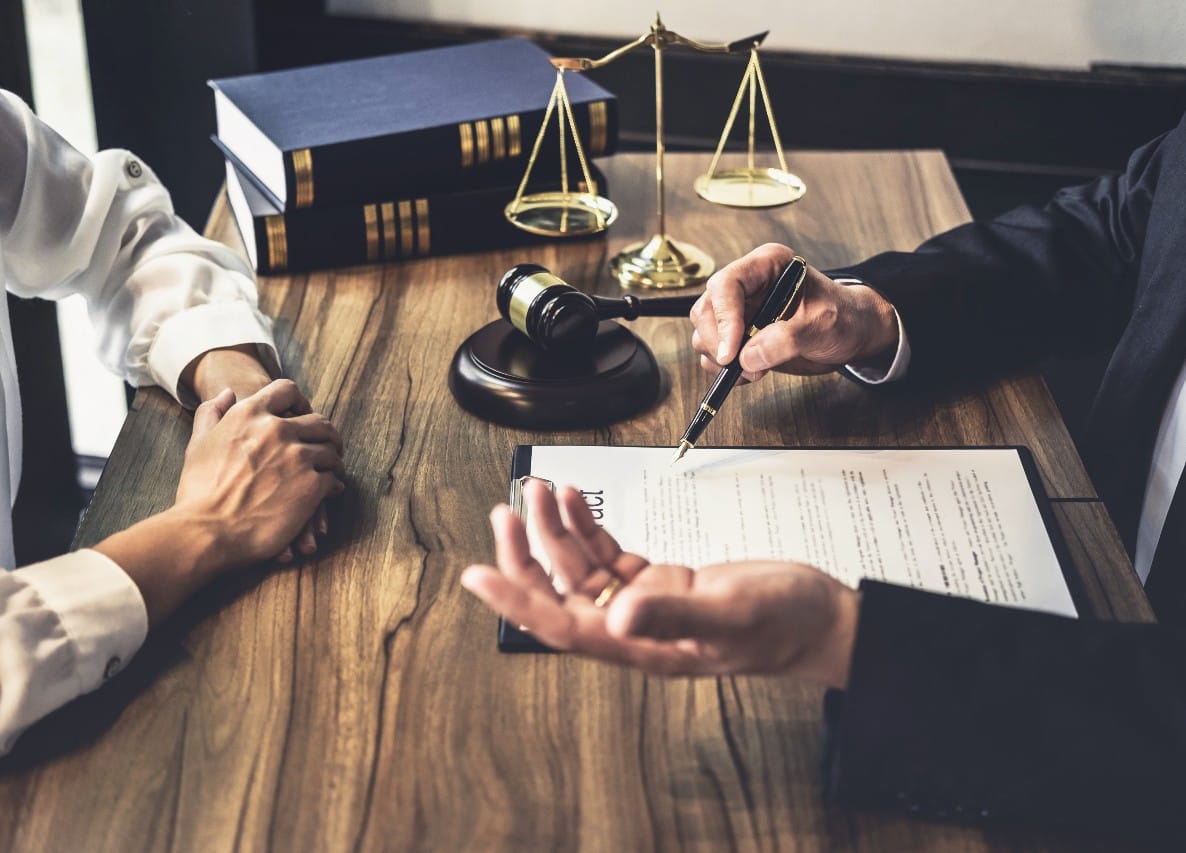 toward-swifter-justice-overburdened-prosecutors-and-public-defenders